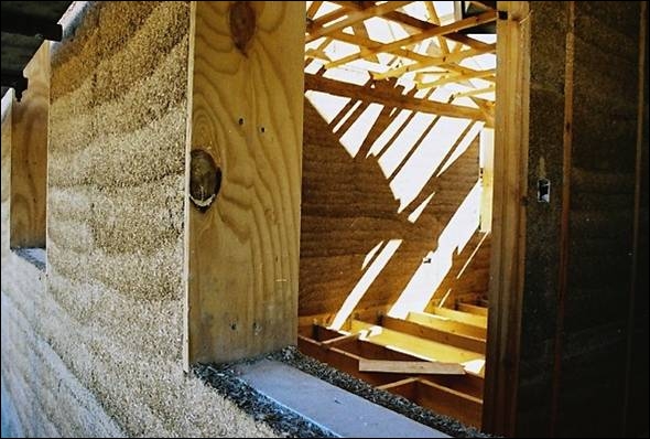 Lime Technology Hemcrete building blocks
